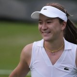 Lulu Sun réalise un magnifique parcours à Wimbledon. KEYSTONE/AP/Mosa'ab Elshamy